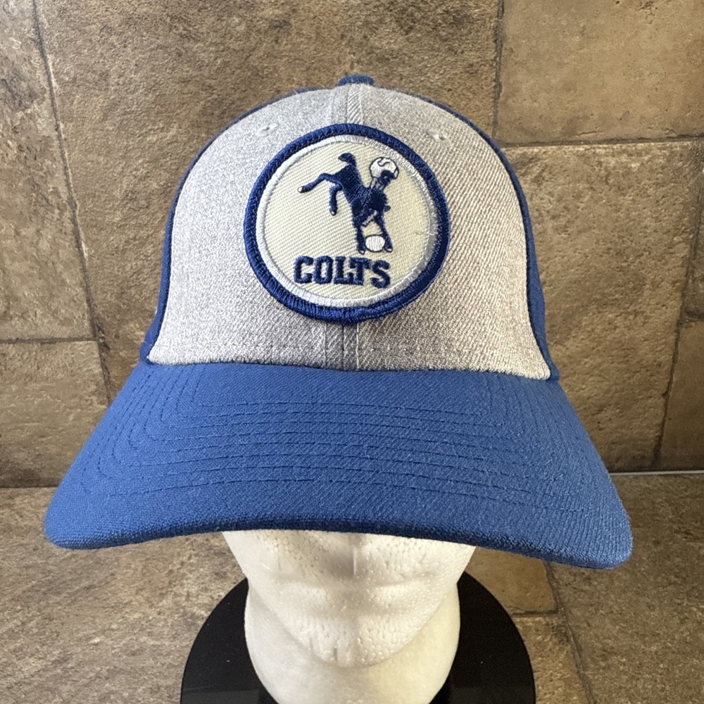 Indianapolis Colts 2022 Sideline Historic Stretch Fit Hat New Era 39Thirty S/M